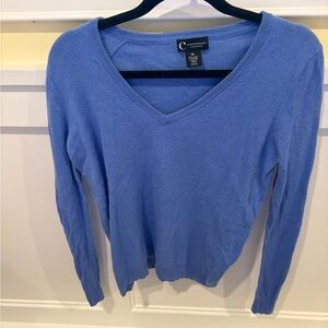 Bloomingdale's V-Neck Cashmere Sweater